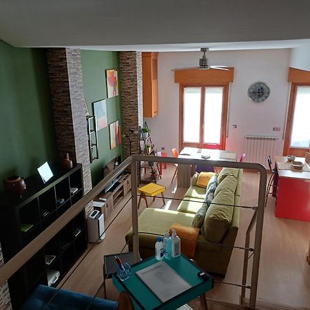 Apartamento Puerta del Pirineo Sabiñánigo Esterno foto