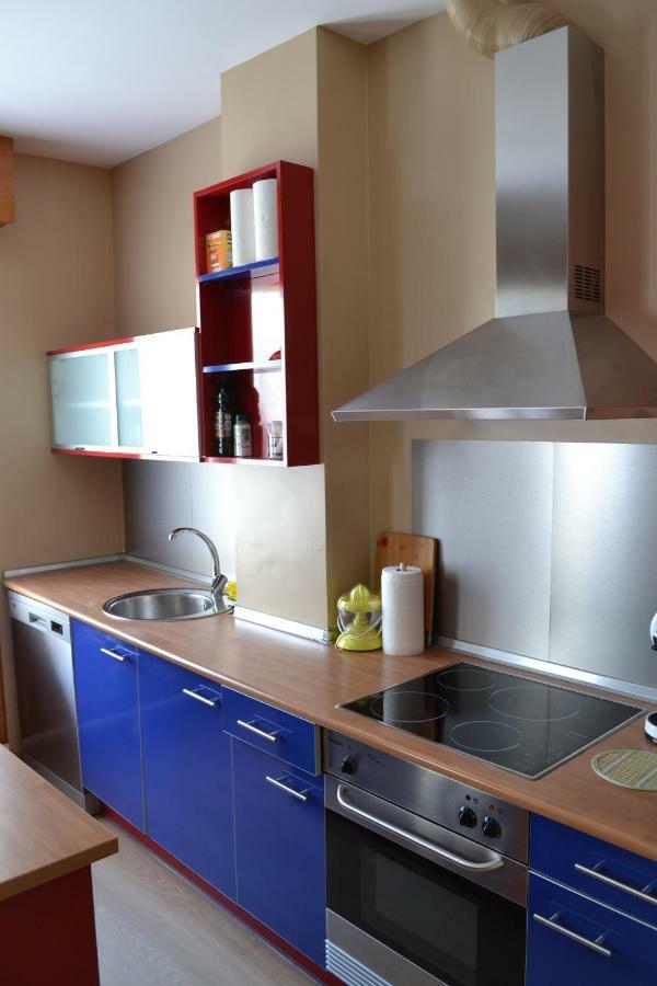 Apartamento Puerta del Pirineo Sabiñánigo Esterno foto